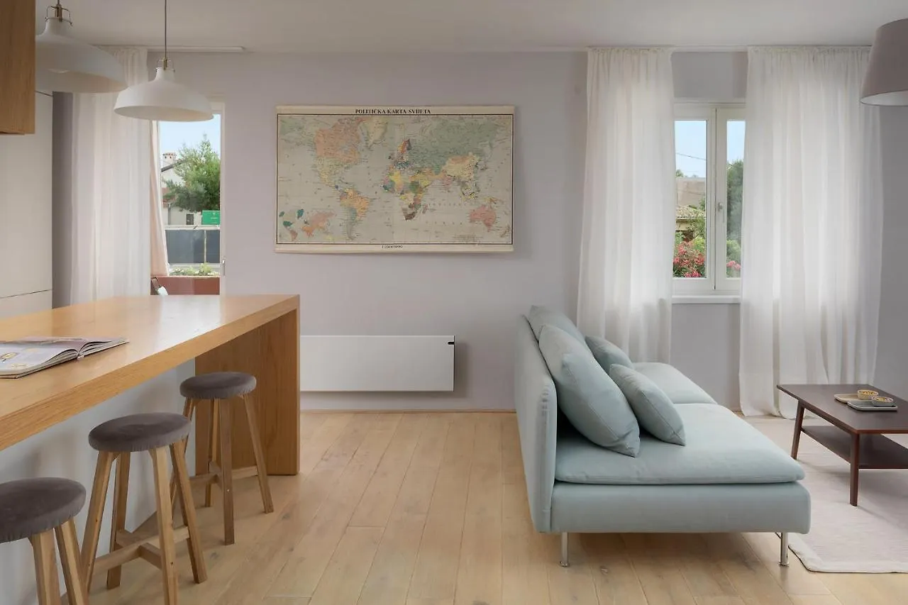 Elegant, Cosy And Quiet, Just 1 Min To Amphiteatre Apartment Pula
