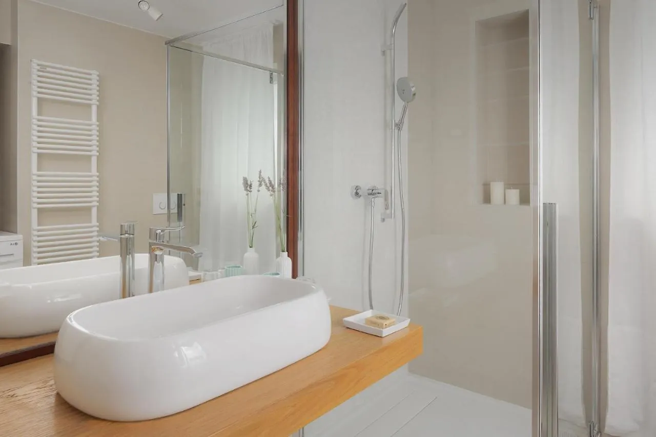 Elegant, Cosy And Quiet, Just 1 Min To Amphiteatre Apartment Pula