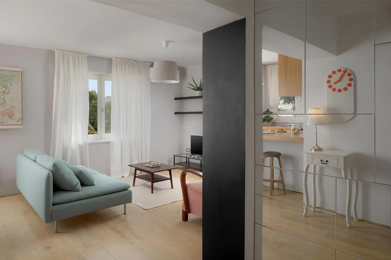 Elegant, Cosy And Quiet, Just 1 Min To Amphiteatre Apartment Pula 0*,